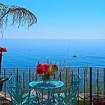 Balcon Del Duende Seafront Paradise نيرخا
