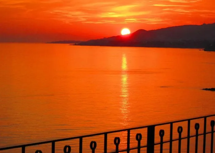 Balcon Del Duende Seafront Paradise Apartment *