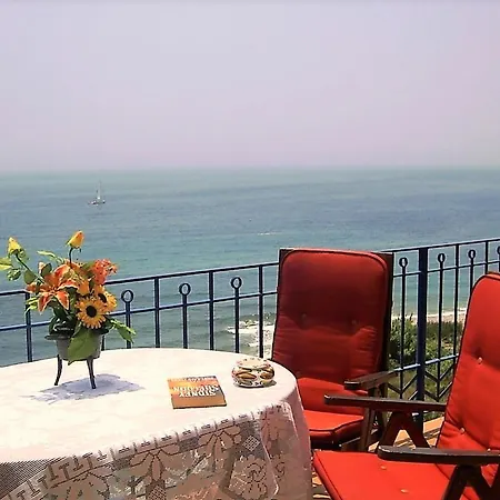 Balcon Del Duende Seafront Paradise Апартаменты Нерха