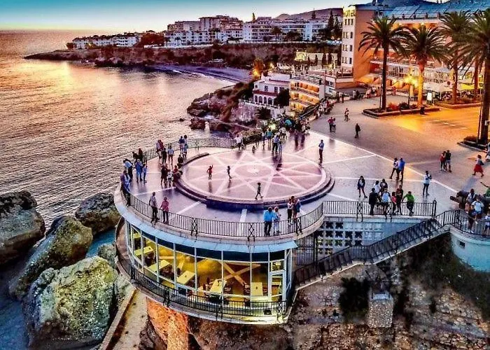 Balcon Del Duende Seafront Paradise نيرخا