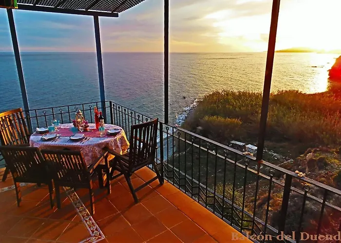 Balcon Del Duende Seafront Paradise نيرخا